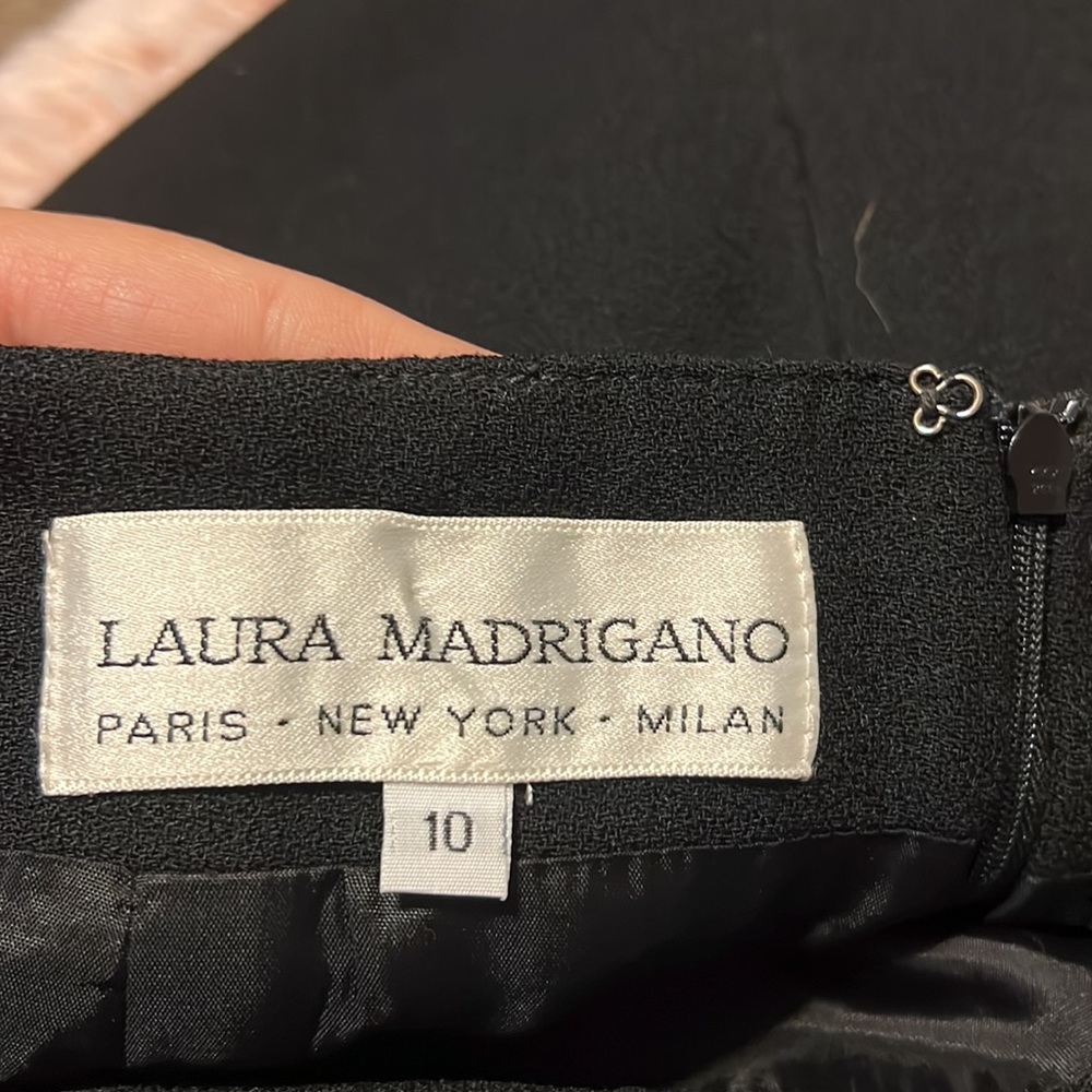 Laura Madrigano black 100% wool gabardine. Back hidden zip closure   Fully lined - Picture 6 of 7